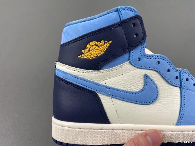 HYPE in Jordan First Flight OG WMNS FD2596-400 High Air 1 0805